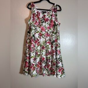 Perceptions Elegant Floral dress size XL